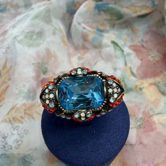 Vintage Heidi Daus Blue and Red Crystal Ring - Picture 2 of 4